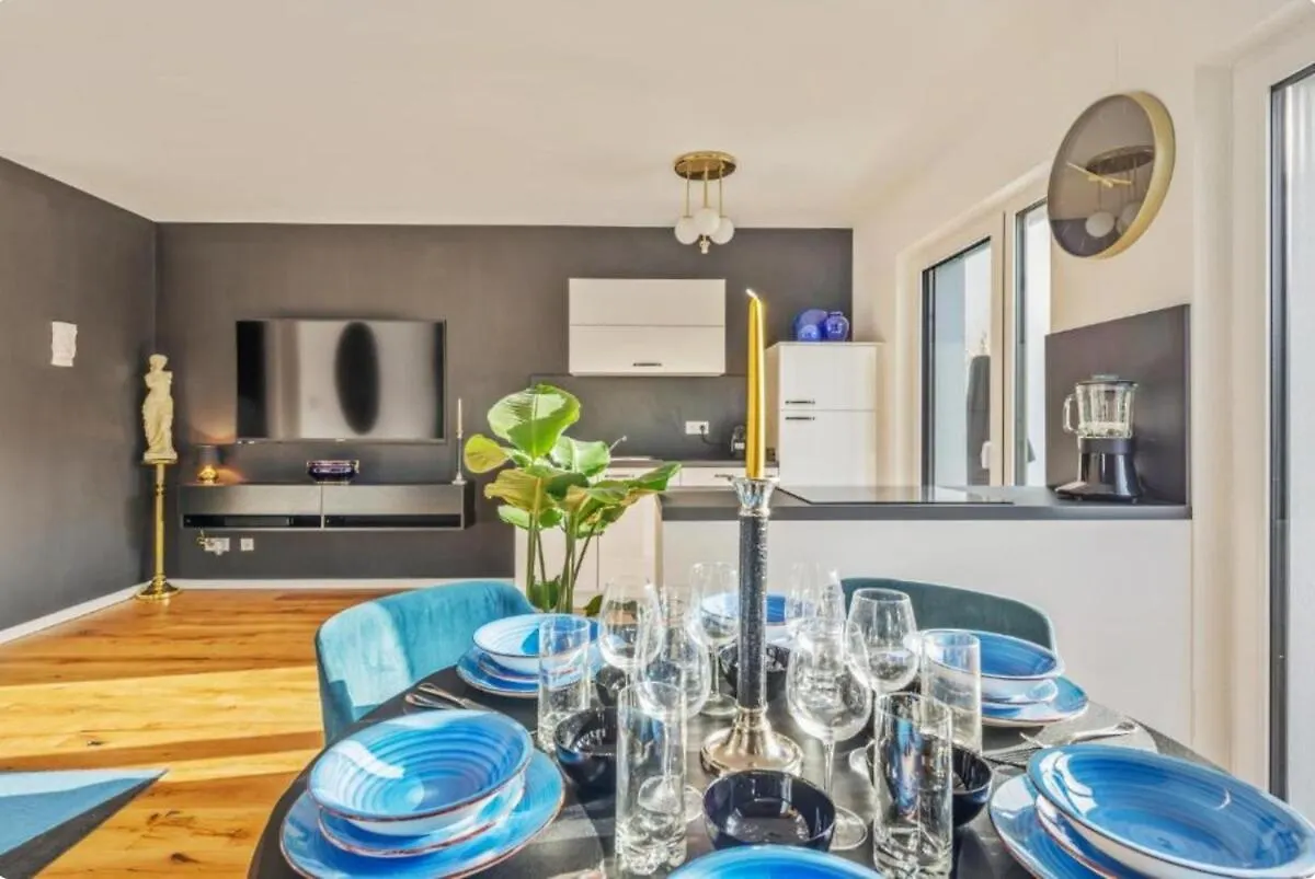Luxury Long-Term Apartment With Balcony Viena Austria