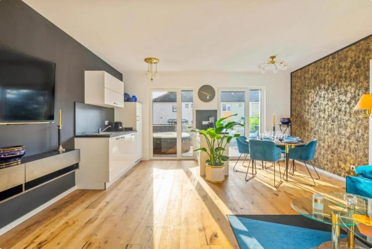 Luxury Long-Term Apartment With Balcony Viena 0*,
